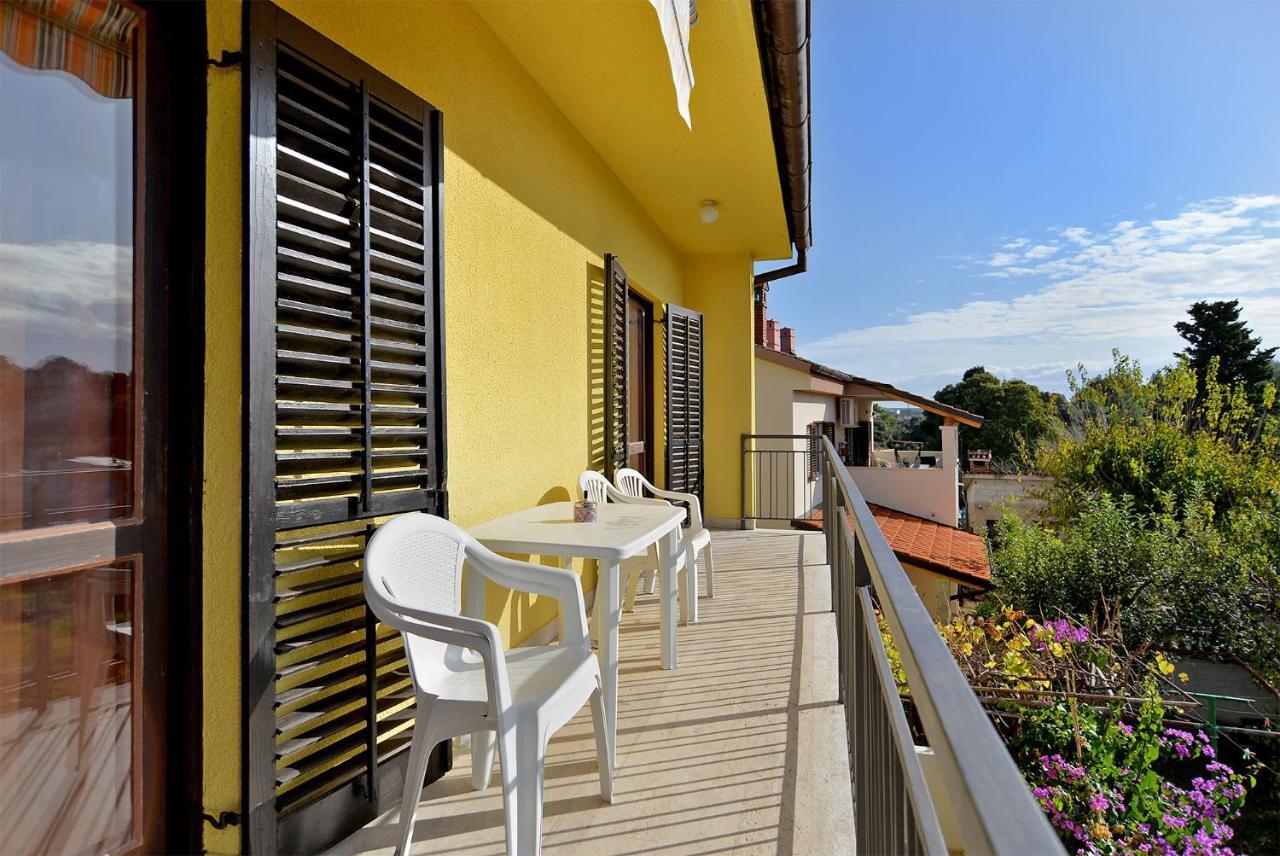 Apartments Danijel 1956 Пула Екстериор снимка