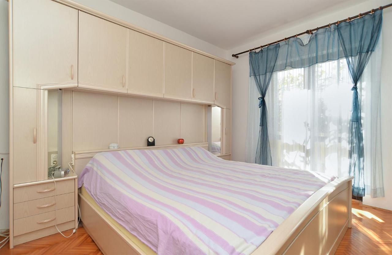 Apartments Danijel 1956 Пула Екстериор снимка