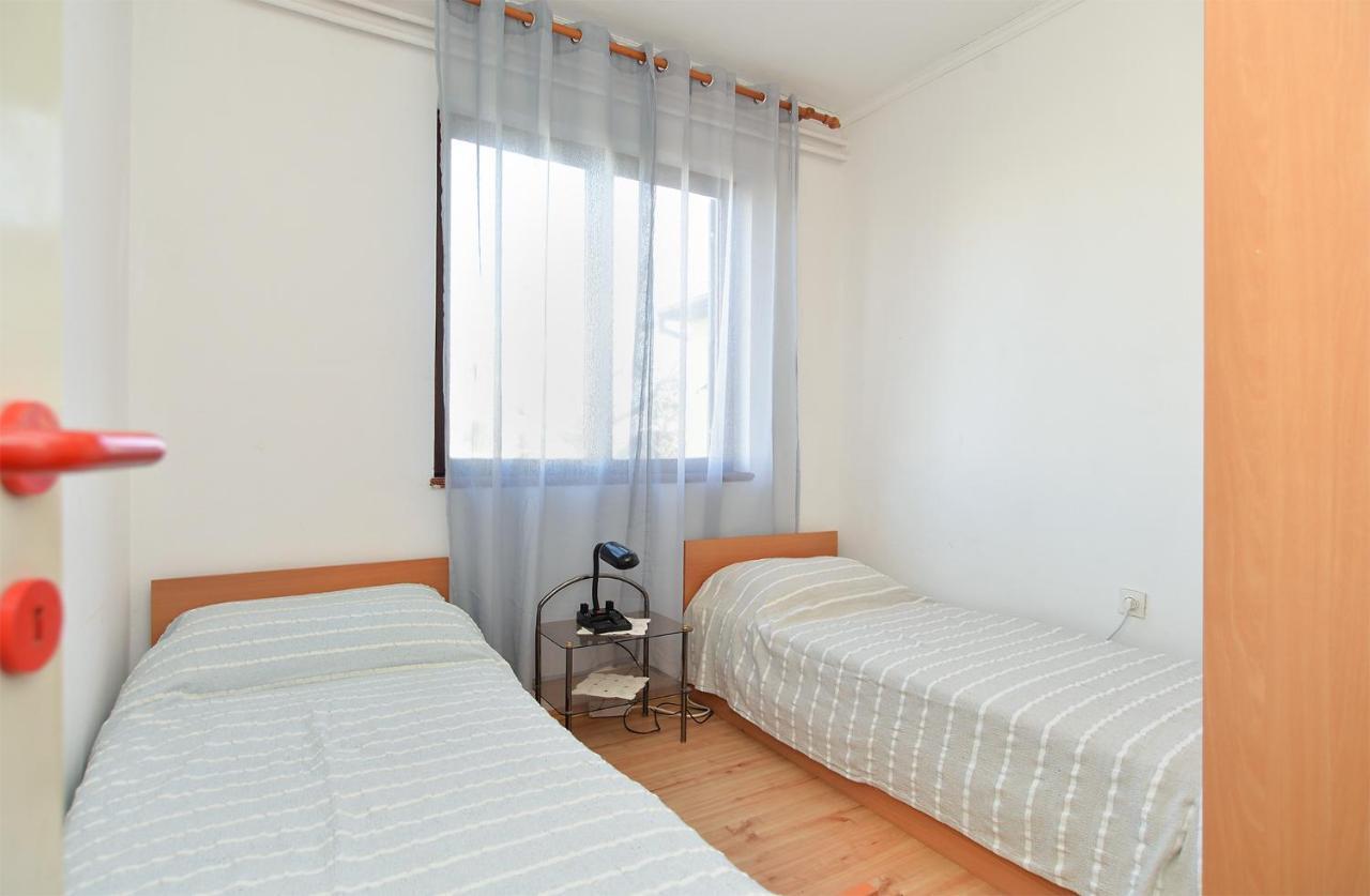Apartments Danijel 1956 Пула Екстериор снимка