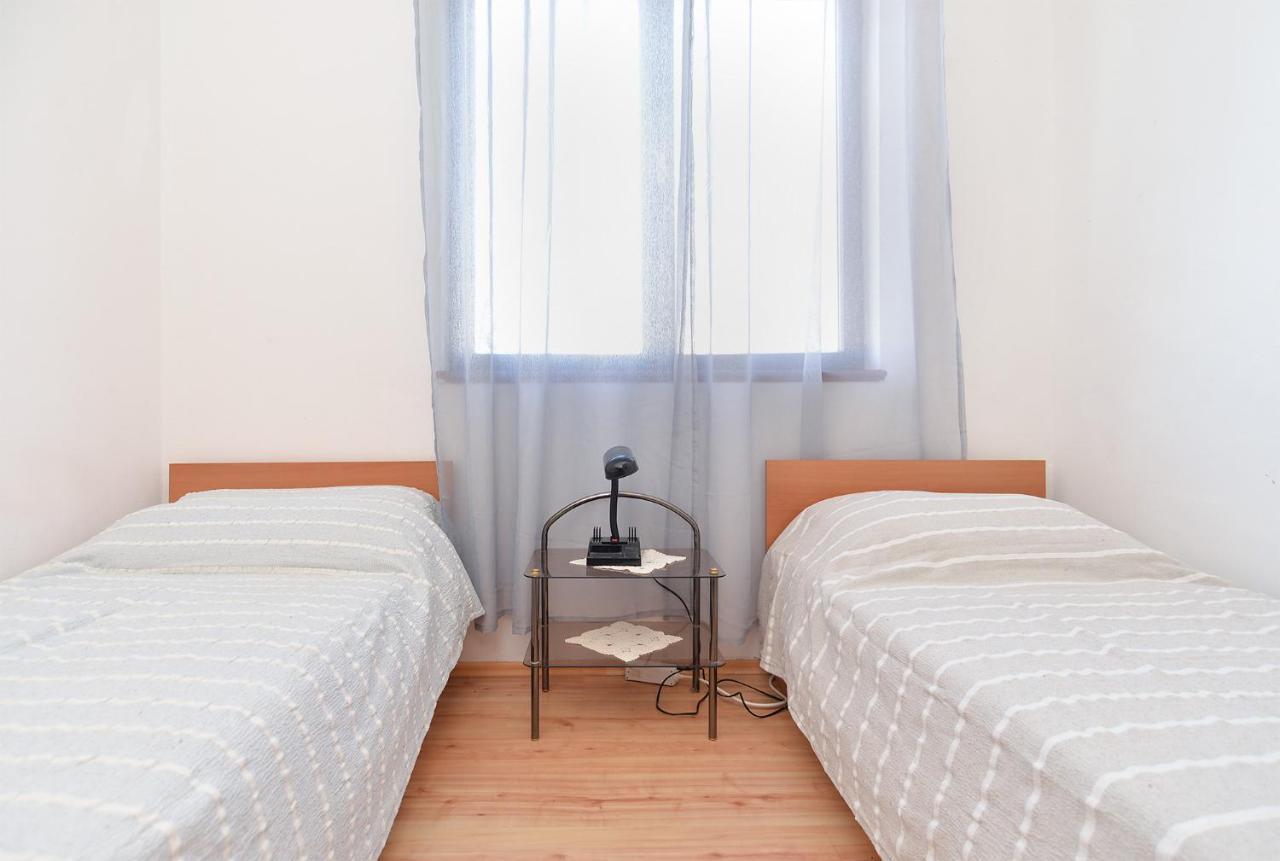 Apartments Danijel 1956 Пула Екстериор снимка