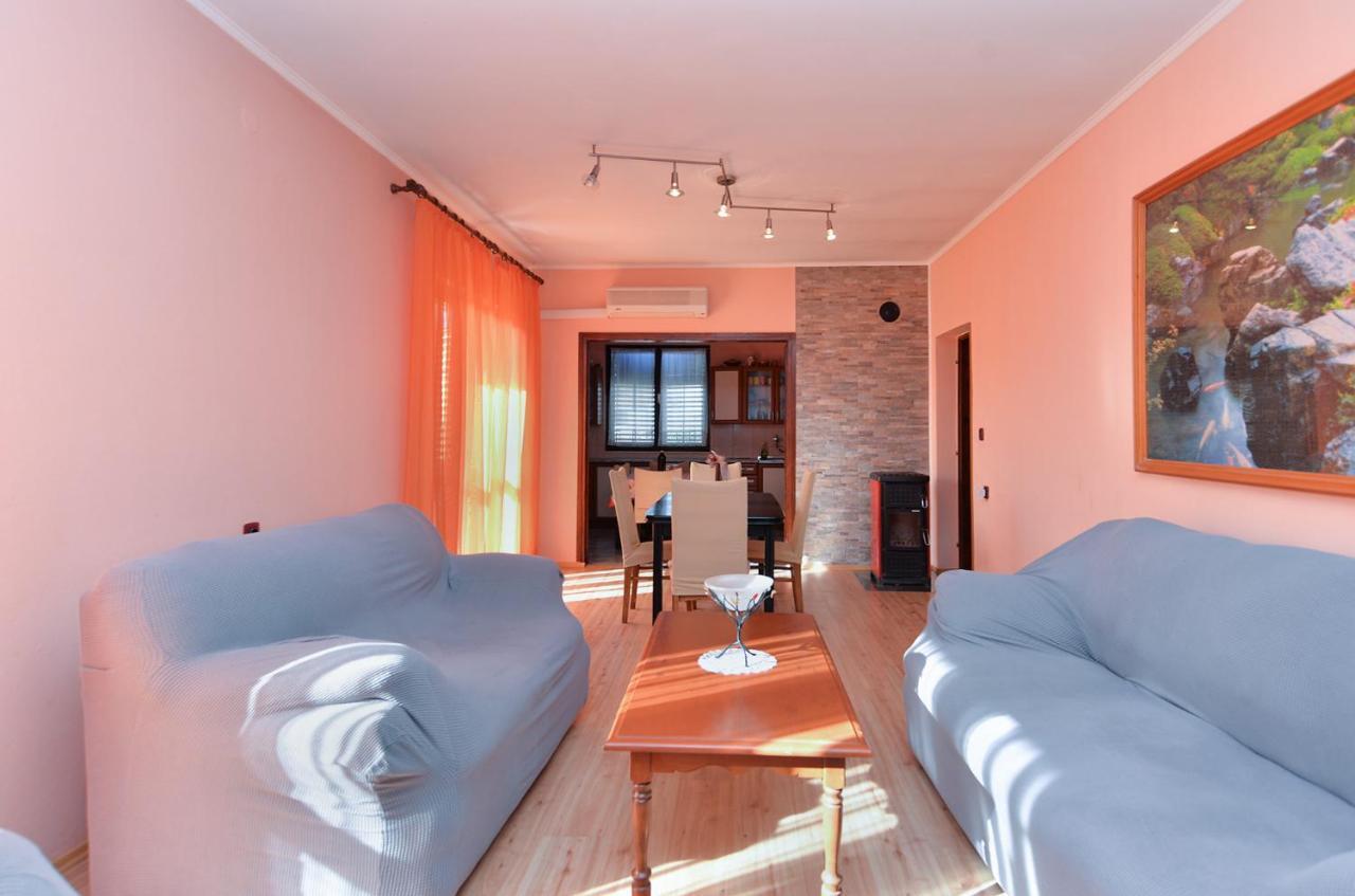 Apartments Danijel 1956 Пула Екстериор снимка